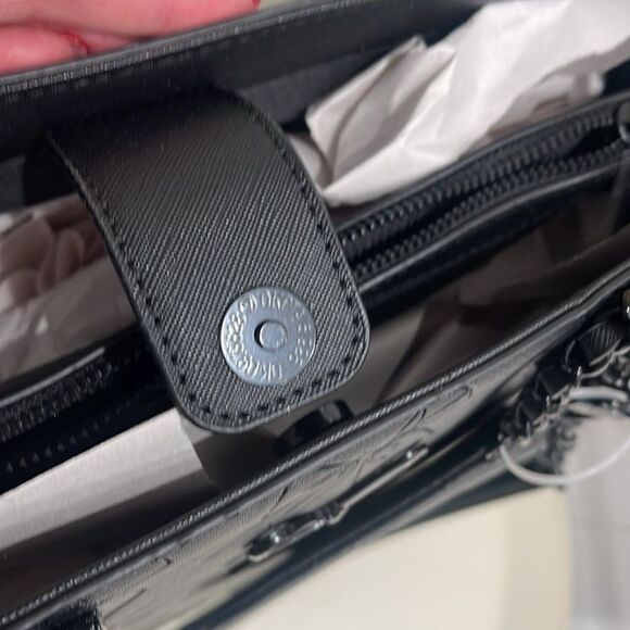 NEW Betsey Johnson Embossed Bow Tote Bag with Pouch - Picture 3 of 5